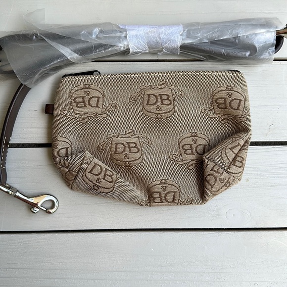 Y2K Dooney & Bourke DB Logo Double Handle Tote Brown Fabric Leather Accents - Picture 9 of 16